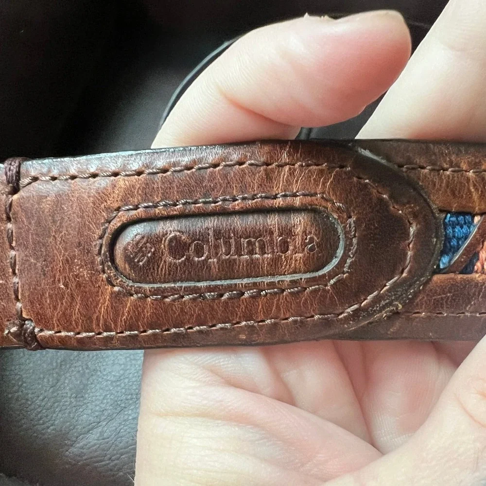 Columbia VTG Leather Belt w/ Embroidery‎